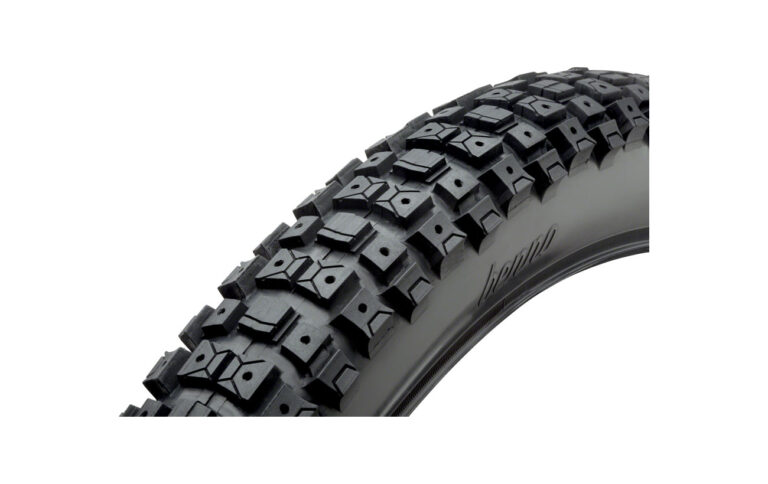 Benno Knobby Dirt Tire